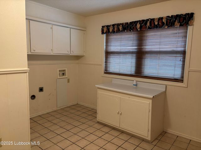 53 E Lakeshore Drive, Ransom Canyon, TX 79366