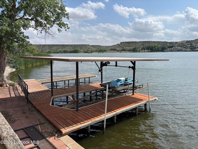 53 E Lakeshore Drive, Ransom Canyon, TX 79366