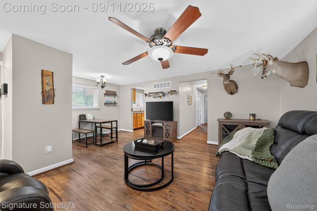 1505 Wilmot Street, West Bloomfield Charter Township, MI 48324