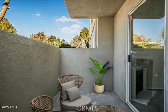 2805 W Avenue K12 Apt#143, Lancaster, CA 93536