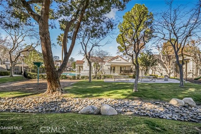 2805 W Avenue K12 Apt#143, Lancaster, CA 93536