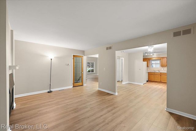 24765 Apple Crest Drive, Novi, MI 48375