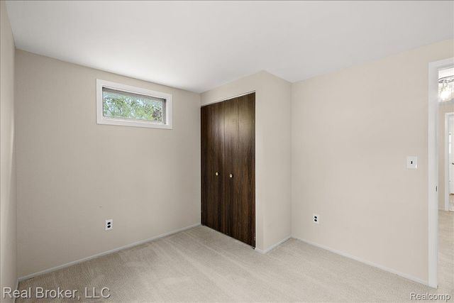 24765 Apple Crest Drive, Novi, MI 48375