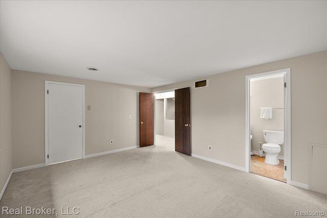 24765 Apple Crest Drive, Novi, MI 48375