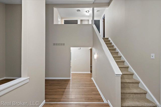 24765 Apple Crest Drive, Novi, MI 48375