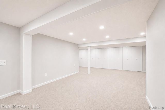 24765 Apple Crest Drive, Novi, MI 48375