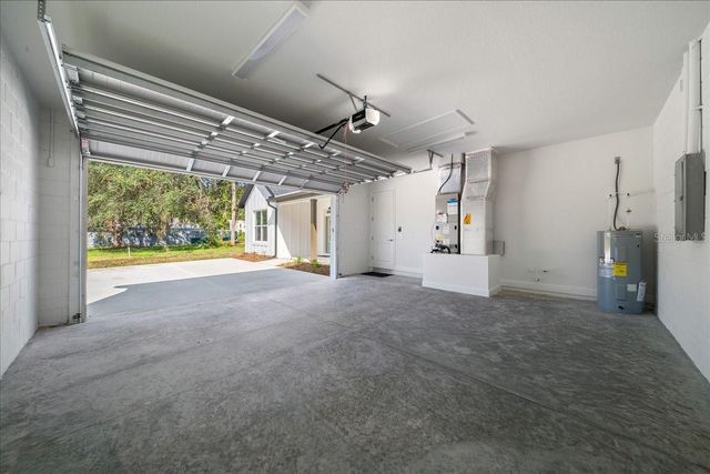 13511 SW 64TH ST ROAD, Ocala, FL 34481