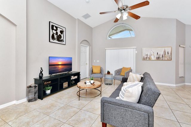 4661 CUMBRIAN LAKES DRIVE, Kissimmee, FL 34746
