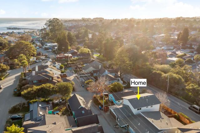 404 Monterey Avenue, Capitola, CA 95010