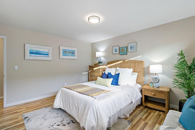 404 Monterey Avenue, Capitola, CA 95010