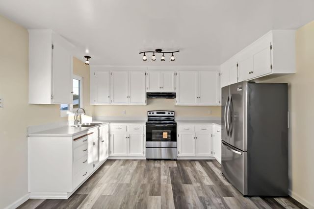 404 Monterey Avenue, Capitola, CA 95010