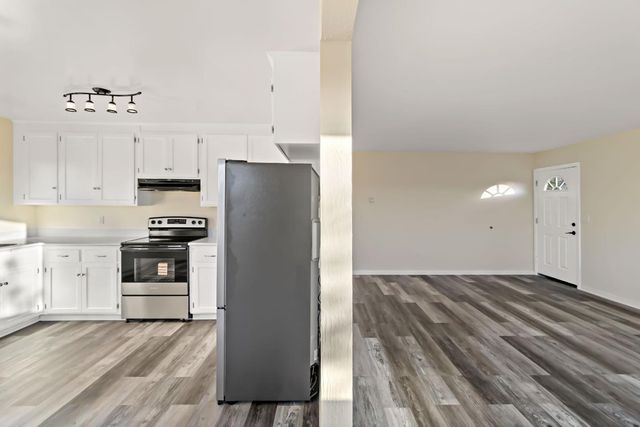 404 Monterey Avenue, Capitola, CA 95010