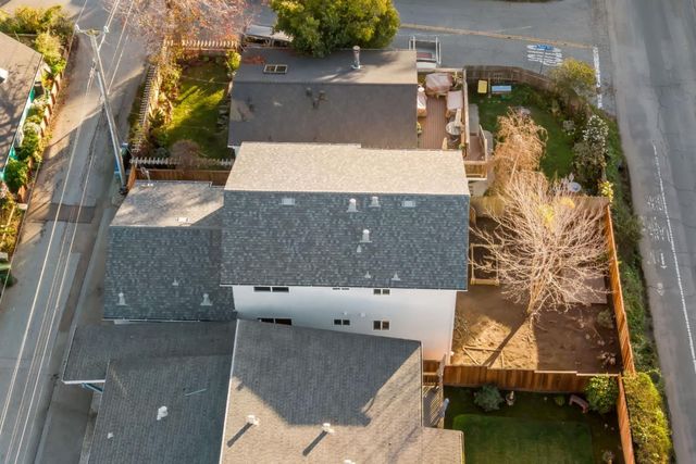 404 Monterey Avenue, Capitola, CA 95010