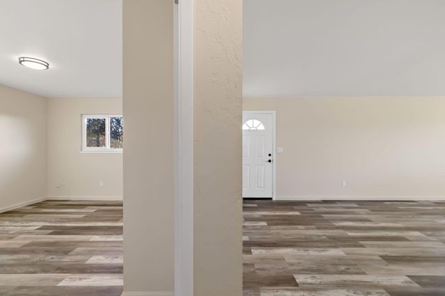 404 Monterey Avenue, Capitola, CA 95010