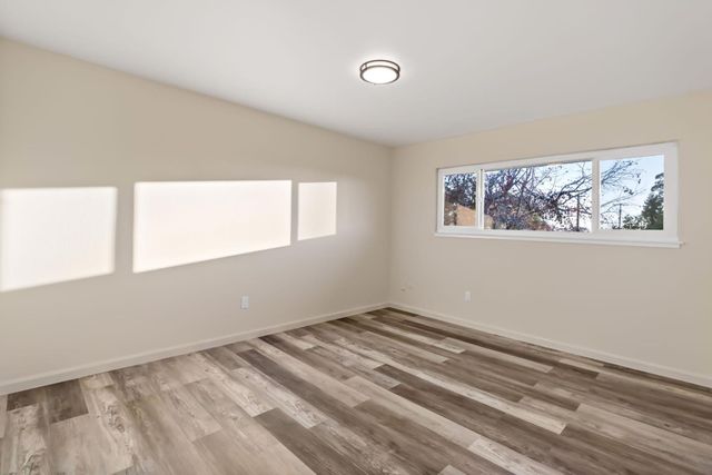 404 Monterey Avenue, Capitola, CA 95010