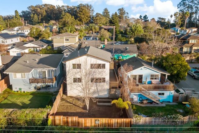 404 Monterey Avenue, Capitola, CA 95010