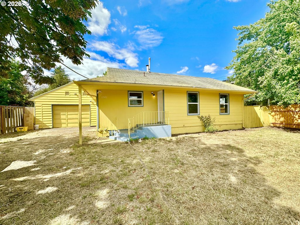 13545 Se DIVISION St, Portland, OR 97236