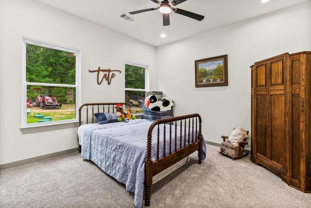 1841 N Fm 222 Loop, Coldspring, TX 77331