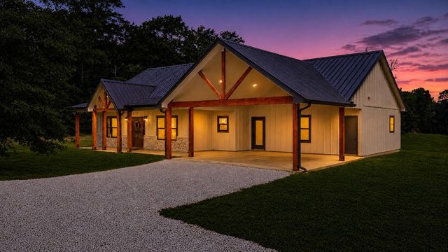 1841 N Fm 222 Loop, Coldspring, TX 77331