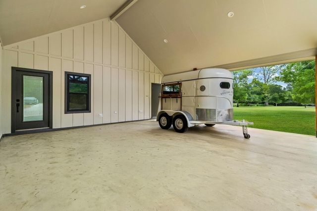 1841 N Fm 222 Loop, Coldspring, TX 77331