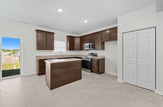 2908 Horsham Drive, Grove City, OH 43123