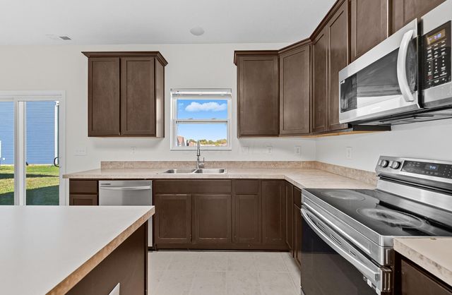 2908 Horsham Drive, Grove City, OH 43123