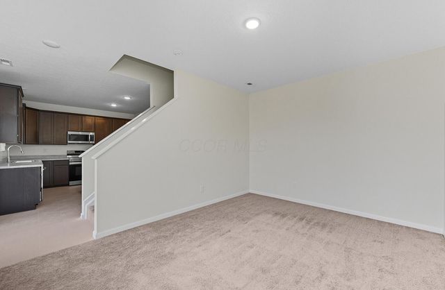 2908 Horsham Drive, Grove City, OH 43123