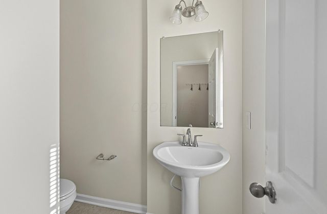 2908 Horsham Drive, Grove City, OH 43123