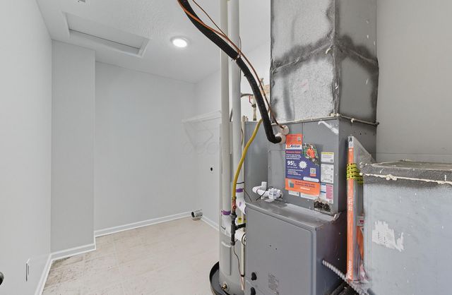 2908 Horsham Drive, Grove City, OH 43123