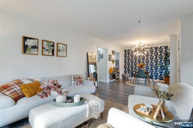476 Monmouth Street 203, Jersey City, NJ 07302
