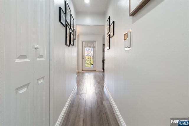 476 Monmouth Street 203, Jersey City, NJ 07302