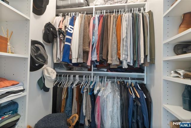 476 Monmouth Street 203, Jersey City, NJ 07302