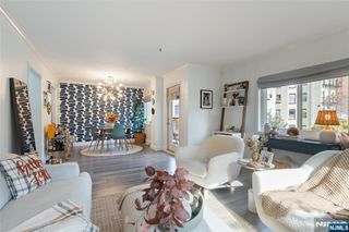 476 Monmouth Street 203, Jersey City, NJ 07302