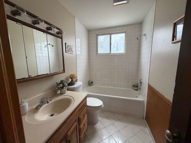 504 N Catherine Street, Bay City, MI 48706