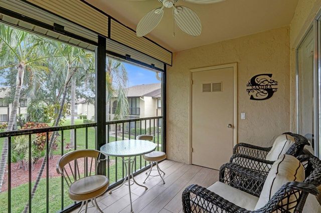 429 Pine Glen Lane C-2, Greenacres, FL 33463