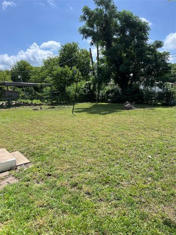 2406 Jennings Avenue, Dallas, TX 75216