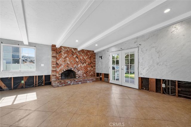 11633 Balboa, Granada Hills, CA 91344