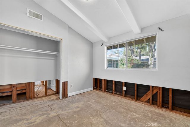 11633 Balboa, Granada Hills, CA 91344