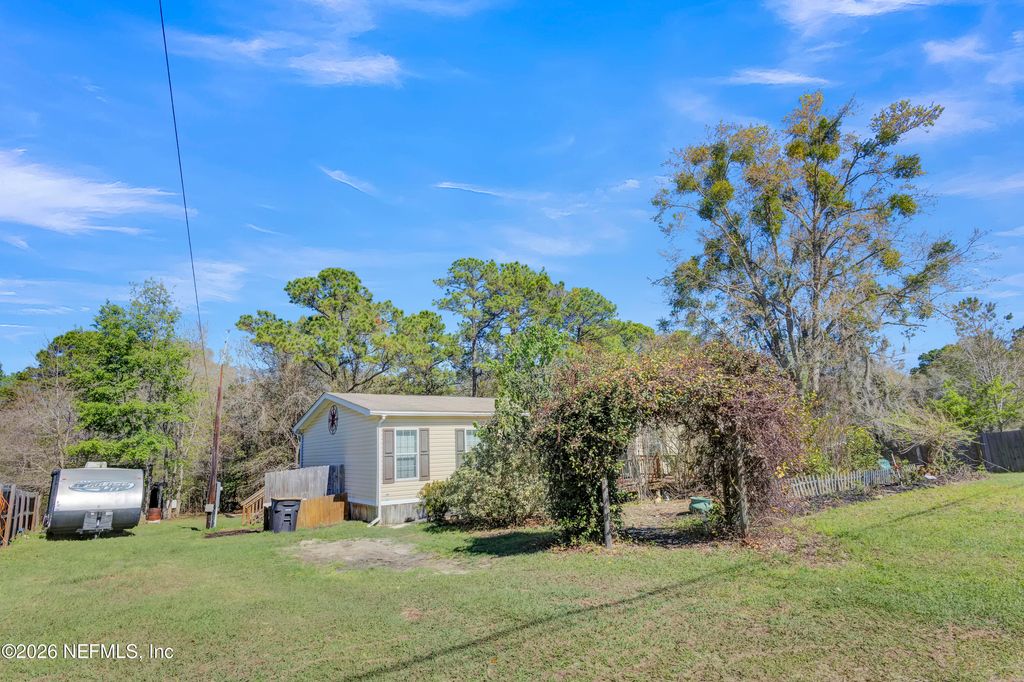 181 PEPPERMINT Avenue, Middleburg, FL 32068