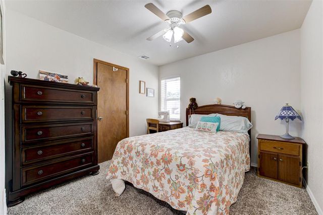 20555 Ember Lane, Harrah, OK 73045