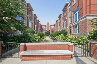 235 S Marion Street K, Oak Park, IL 60302