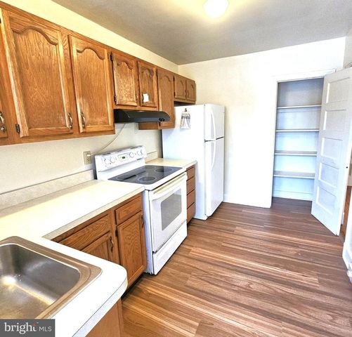 202 PARKWAY, Elkton, MD 21921