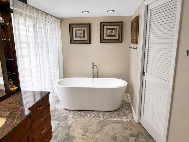 1546 EL TAIR TRAIL, Clearwater, FL 33765