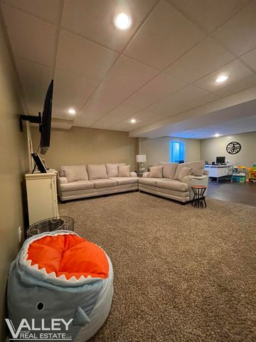 2853 Churchhill Lane, Saginaw, MI 48603