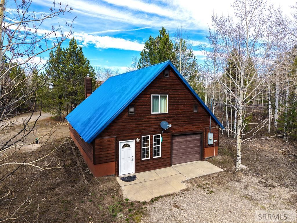 Image 1 of property listing at 3773 Lava Lane, Island Park, ID 83429