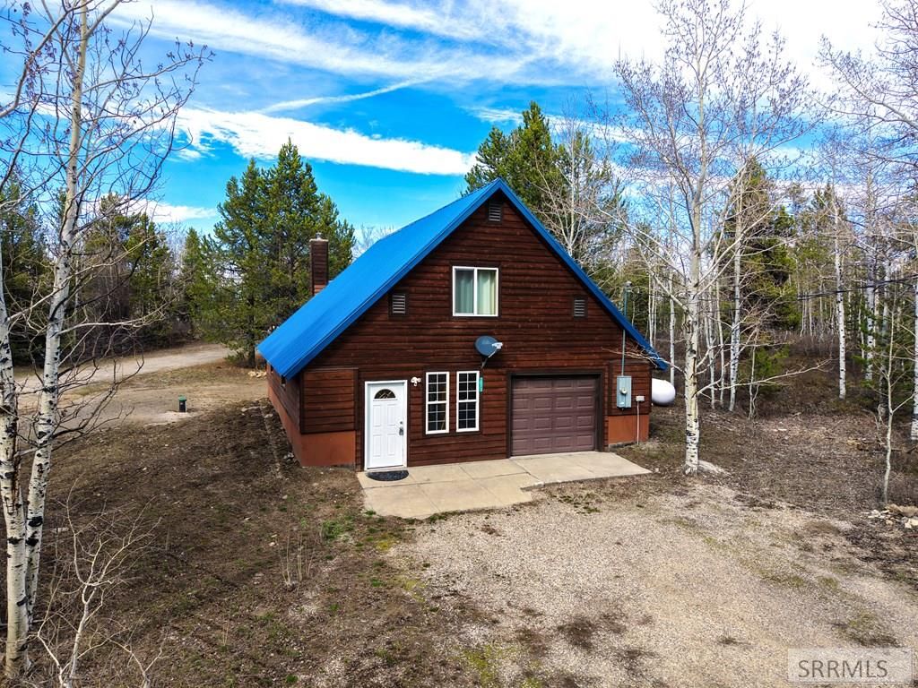 Image 32 of property listing at 3773 Lava Lane, Island Park, ID 83429