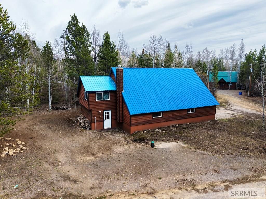 Image 33 of property listing at 3773 Lava Lane, Island Park, ID 83429