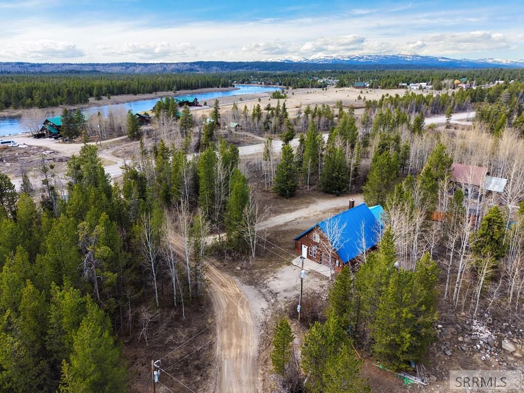 Image 36 of property listing at 3773 Lava Lane, Island Park, ID 83429