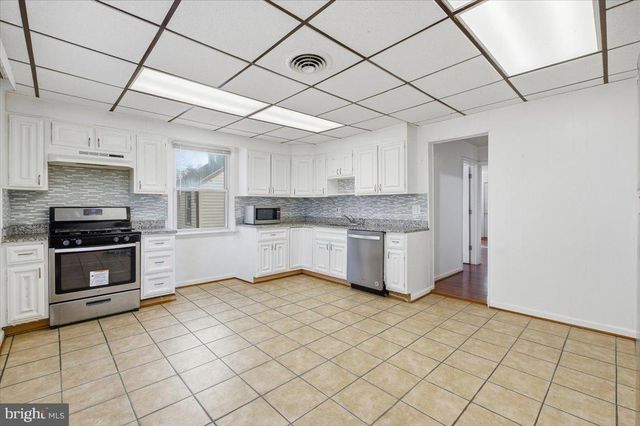 3704 OLIVER ST, Hyattsville, MD 20782