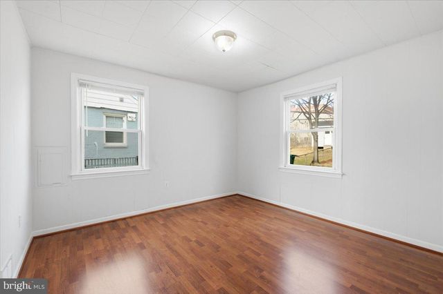 3704 OLIVER ST, Hyattsville, MD 20782